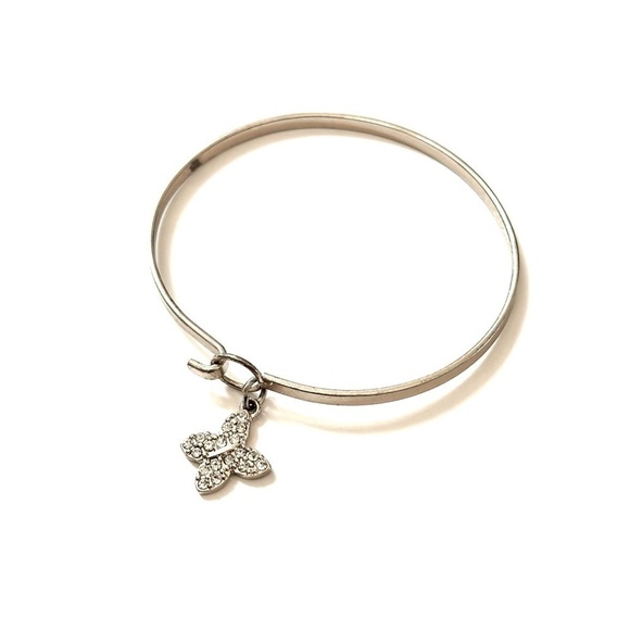 🔴 5 for $10 ONE Vintage Style Silver Tone Butterfly Bracelet - Picture 2 of 4